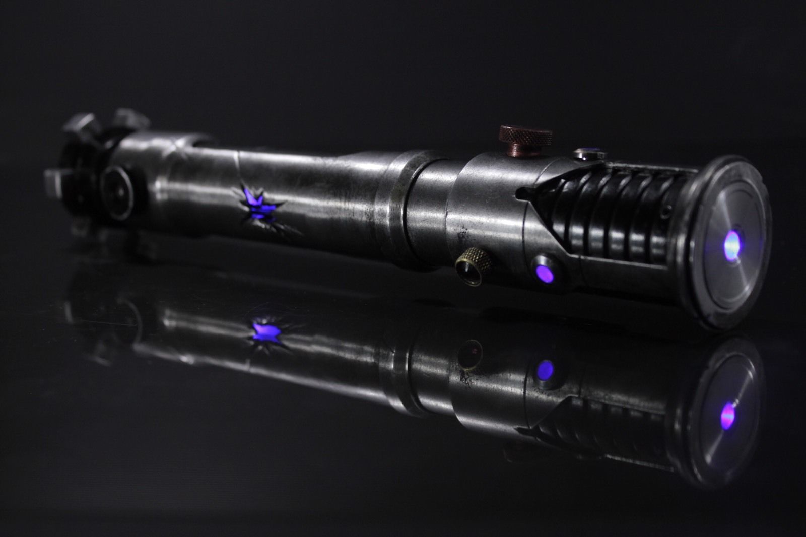 Star Wars : Les plus beaux sabres laser vendus sur eBay